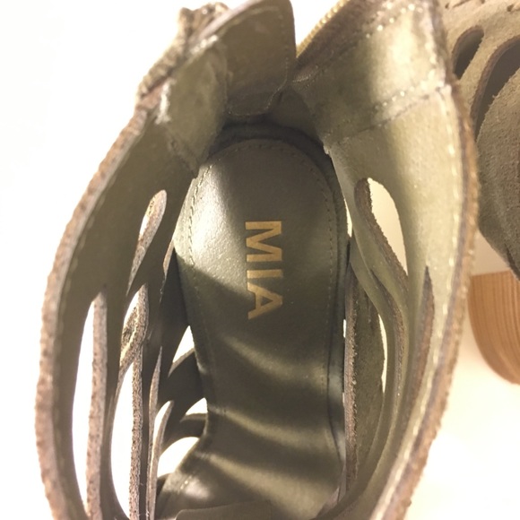 ❇️ MIA Open Toe Heeled Bootie - Picture 3 of 5